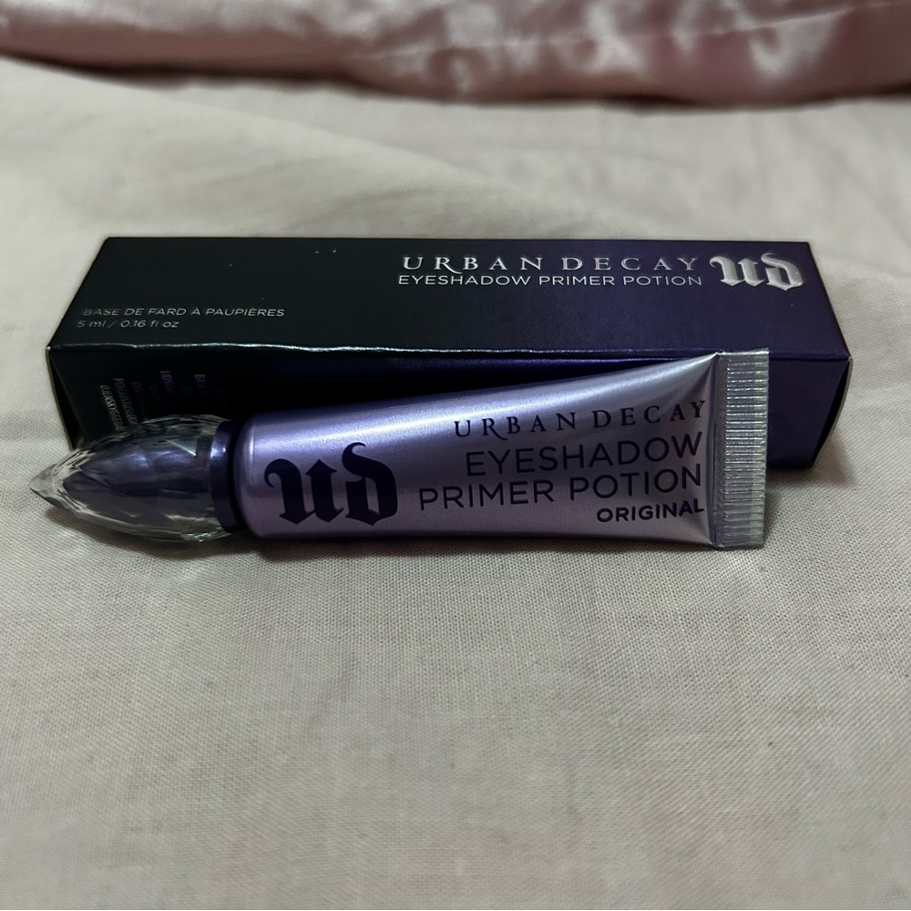 Urban Decay Eyeshadow Primer